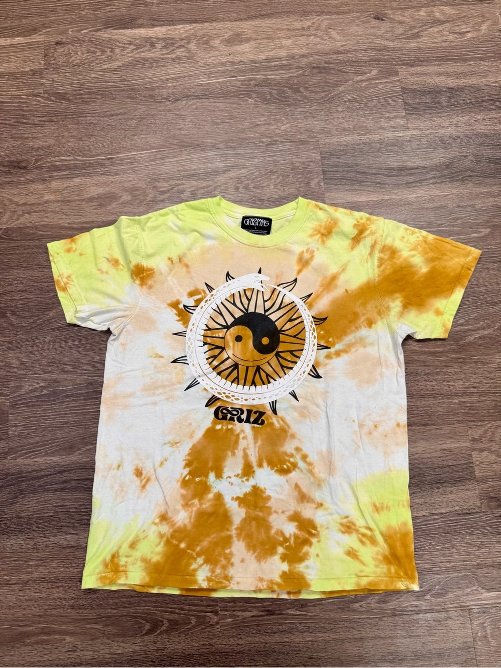 GRiZMAS Tie Dye Graphic Tee Large Yin Yang Sun Festival Shirt GRiZ